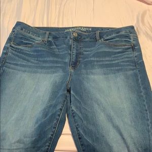 brand new! never worn size 20 medium wash AE jean!